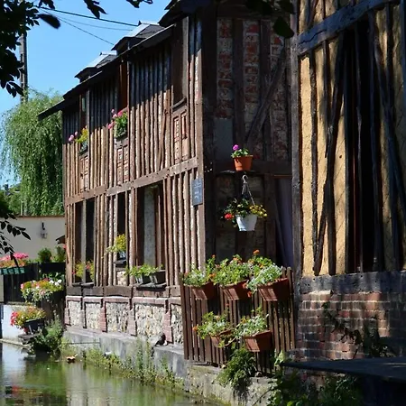 Authentic Norman * Cormeilles (Eure)