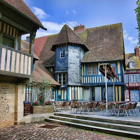 Authentic Norman Cormeilles (Eure)